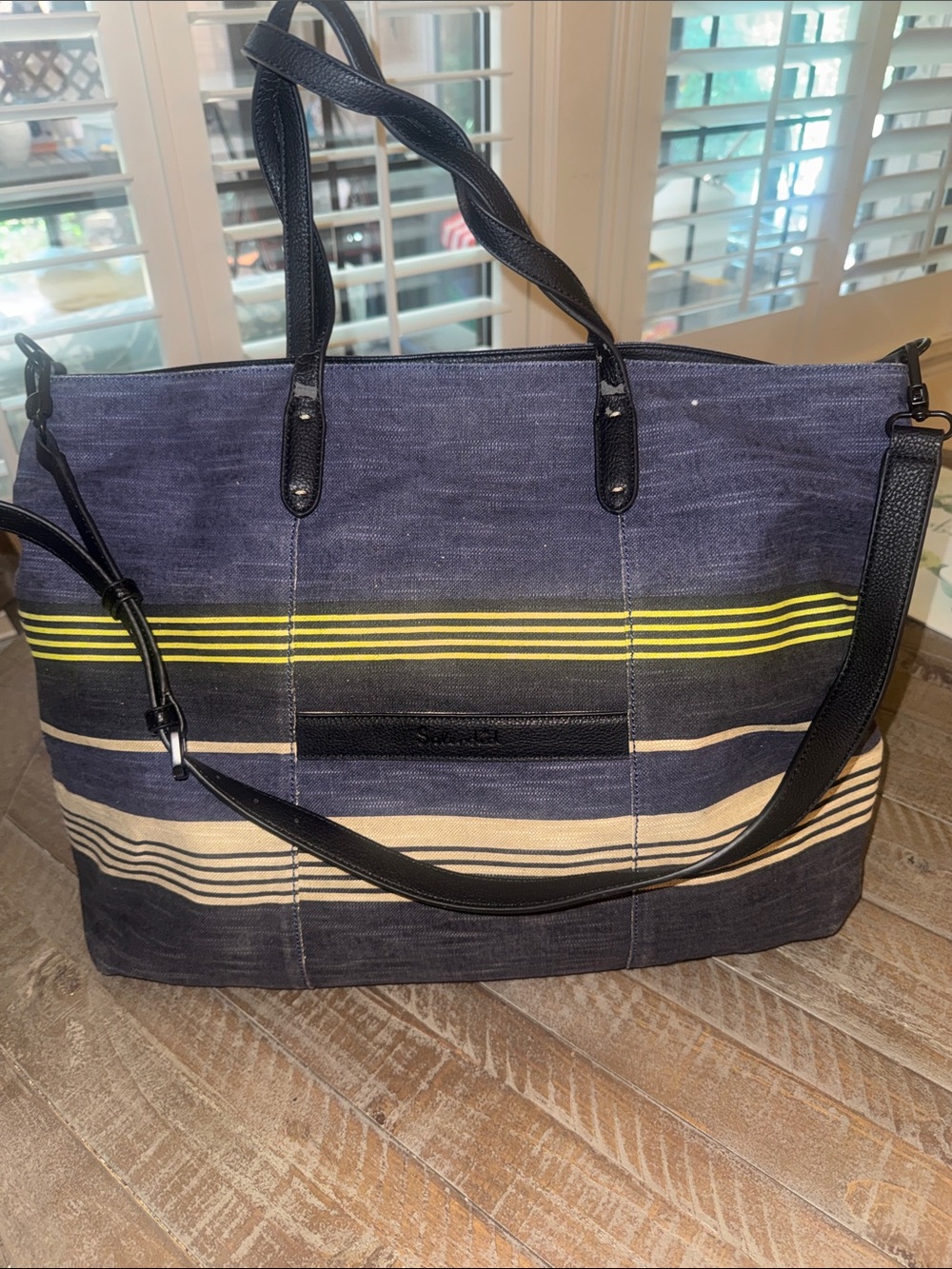 NWT, Splendid travel bag in navy, white yellow stripe light durable canvas.